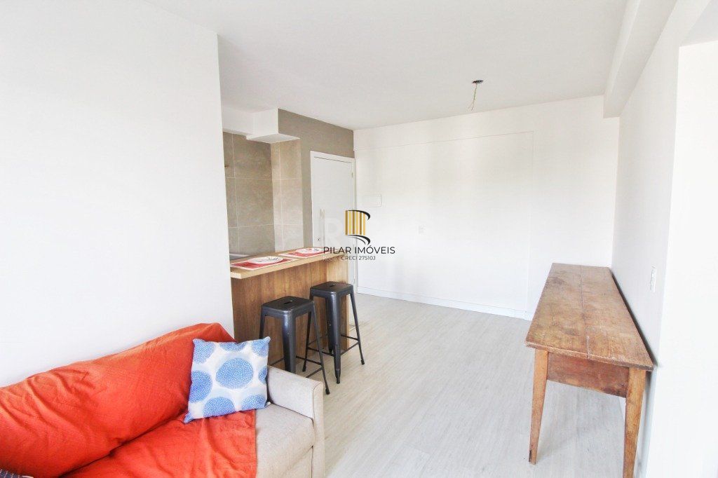 Apartamento para Venda - 49.58m², 2 dormitórios, 1 vaga - Teresópolis
