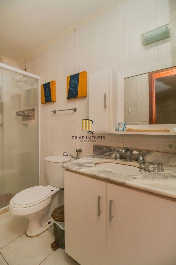 Excelente casa de 389,53m² com 8 dormitórios e 3 vagas.