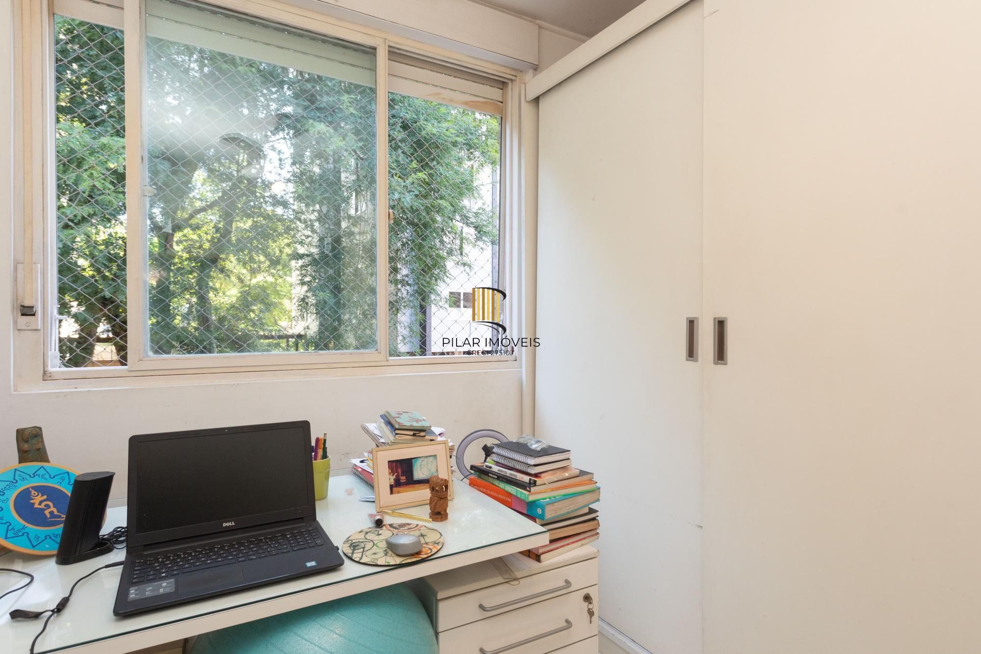 Apartamento de 02 dormitórios com vaga no bairro Boa Vista -Porto Alegre/RS