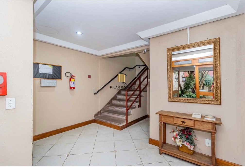 Apartamento 2 dorms à venda Avenida Clemenciano Barnasque, Teresópolis - Porto Alegre