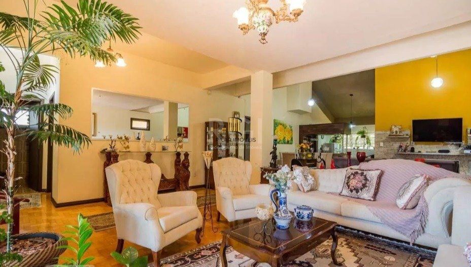 Casa para Venda - 294.4m², 4 dormitórios, sendo 2 suites, 2 vagas - Nonoai - Pilar Imóveis