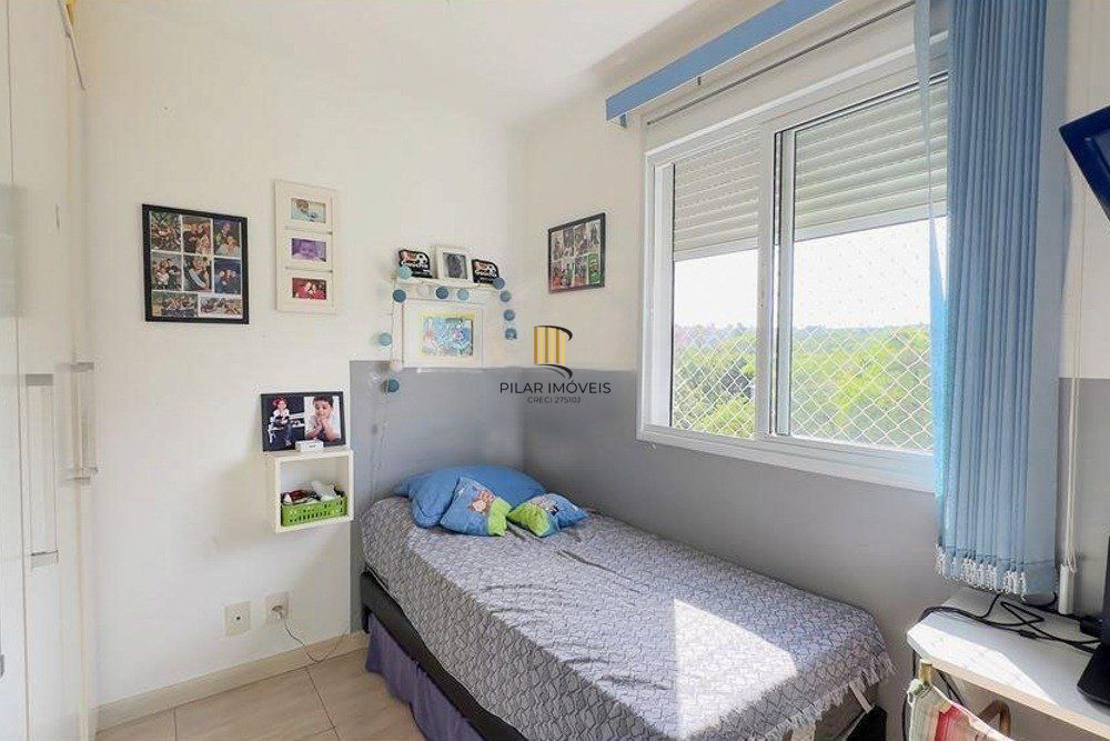 Apartamento de 3 dormitórios à venda no Bairro Teresópolis, Porto Alegre.