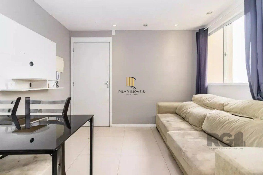 Apartamento de 2 dormitórios de 42m², no bairro Glória - Pilar Imóveis