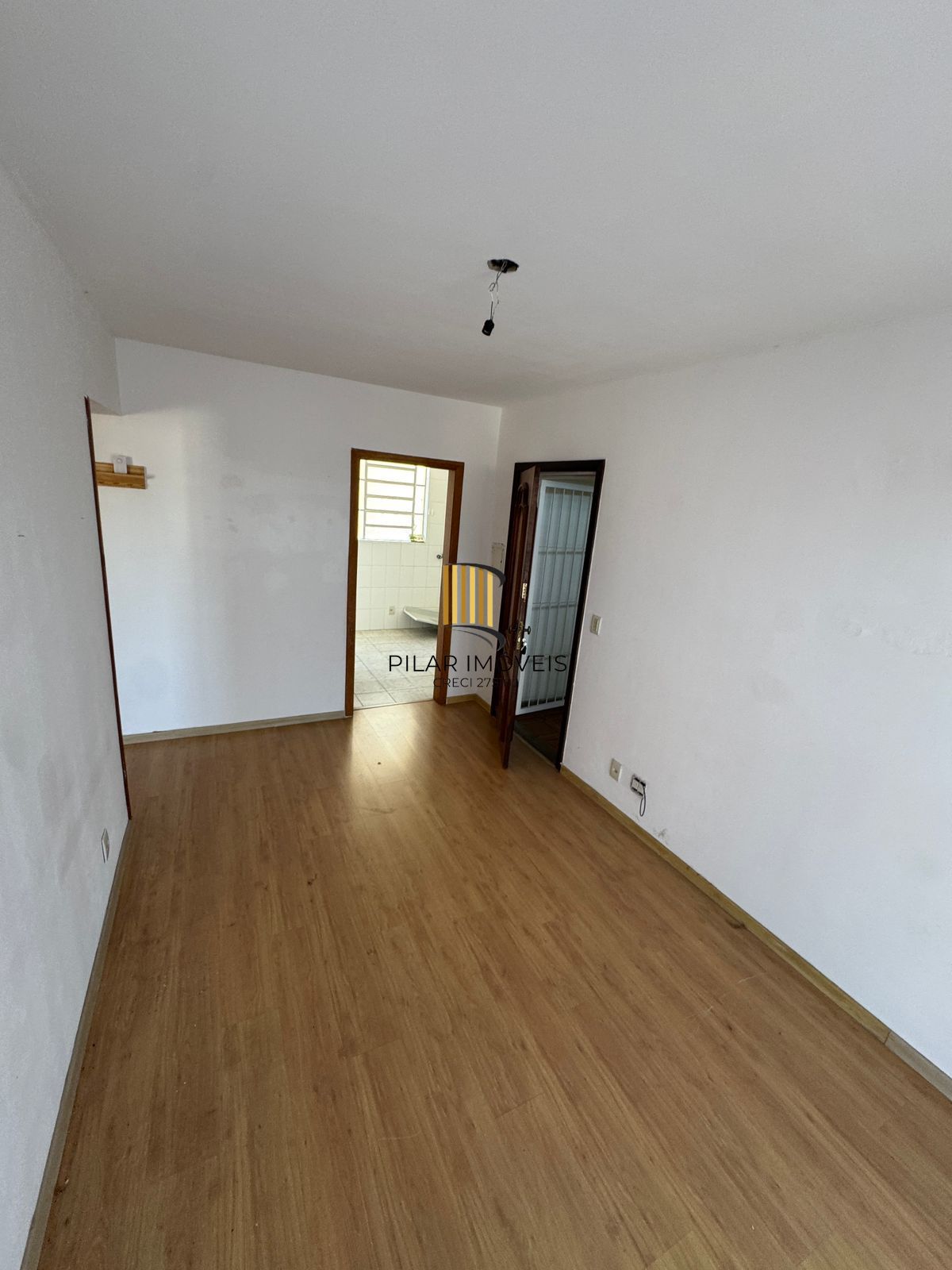 Apartamento 2 dormitórios com 2 vagas Bairro Medianeira Porto Alegre