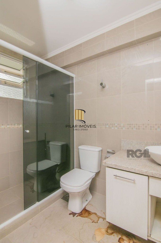Apartamento 145m² - 3 dormitórios sendo 1 suíte e 2 vagas no Centro Histórico/Porto Alegre