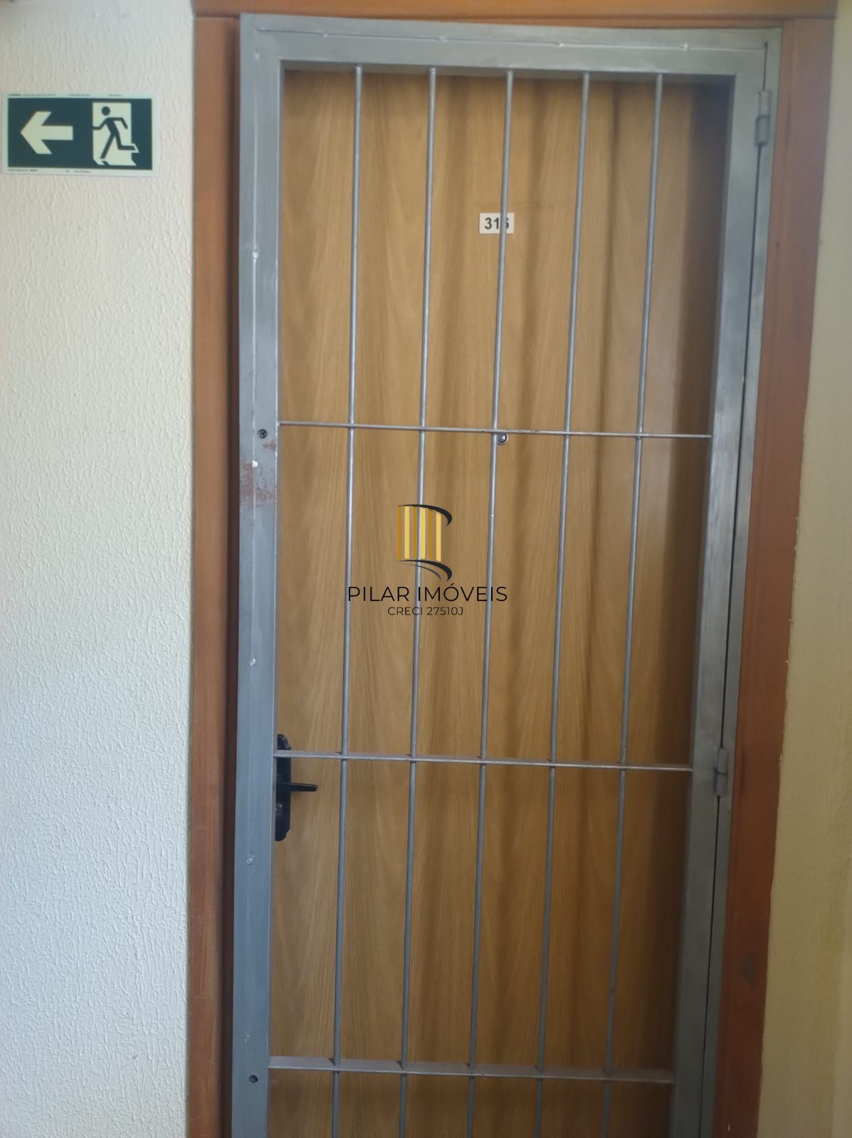 Apartamento 2 dormitórios no bairro Vila Nova