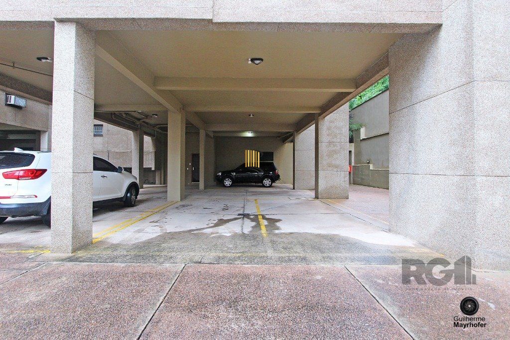 Excelente apartamento de 315m² com 3 dormitórios e 2 vagas.