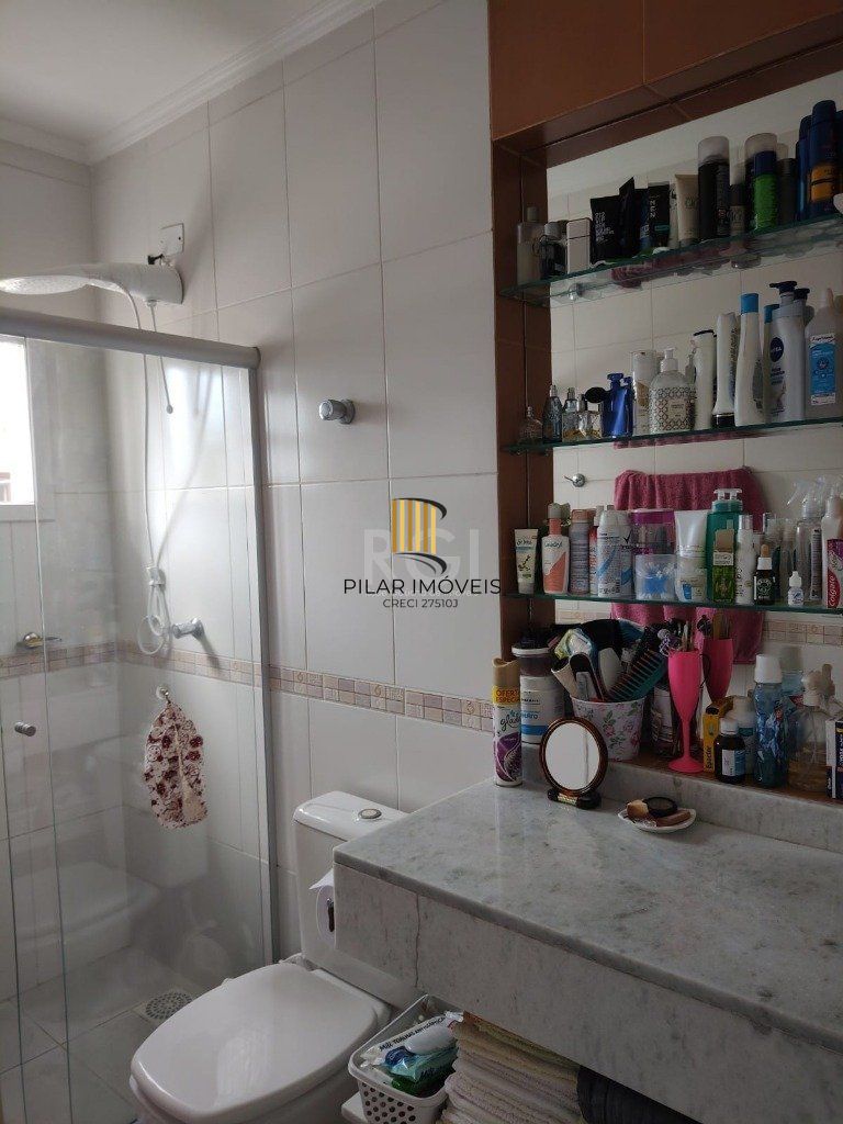 Casa para Venda - 160.78m², 4 dormitórios, sendo 2 suites, 5 vagas - Centro