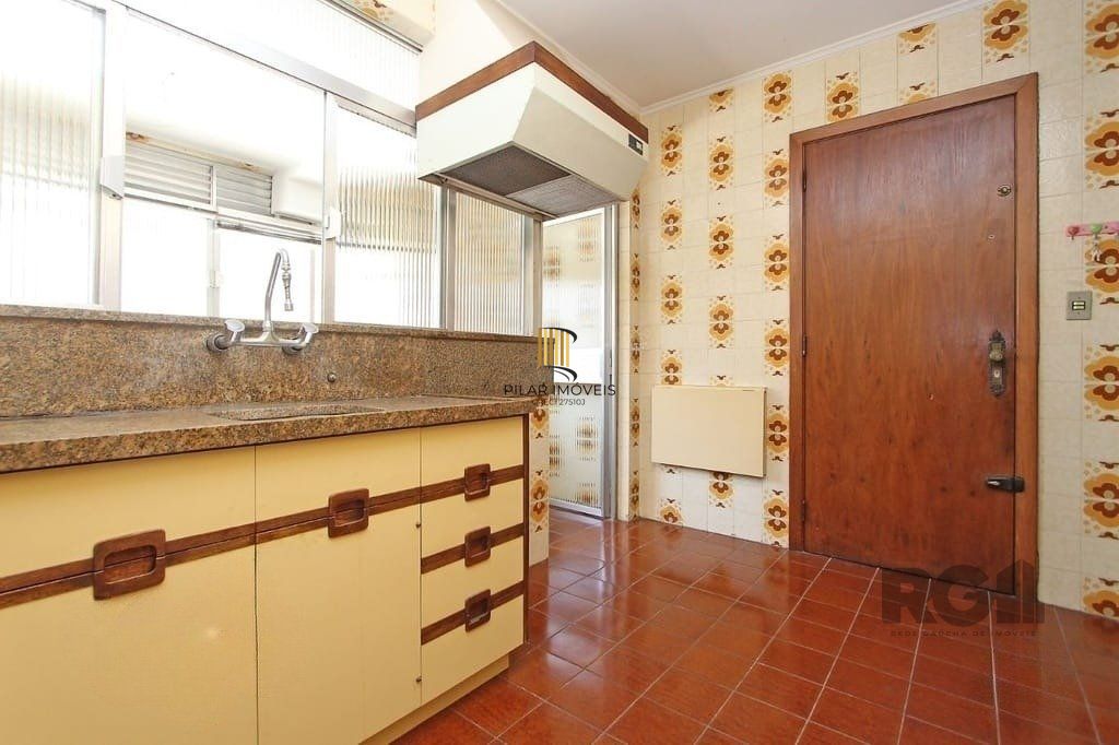 Excelente apartamento de 148m² com 3 dormitórios e 2 vagas.