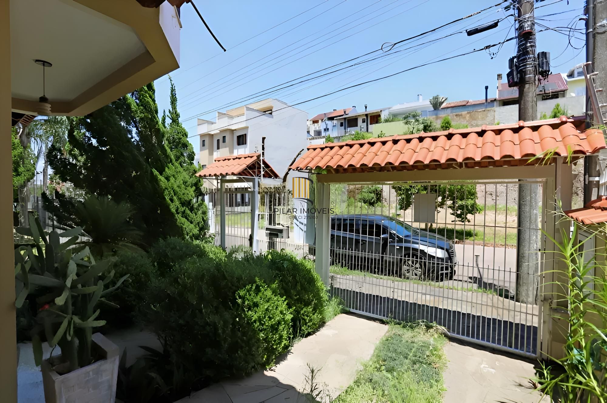 Casa de 3 dormitórios com 205m² à Venda no Bairro Hípica - Pilar Imóveis