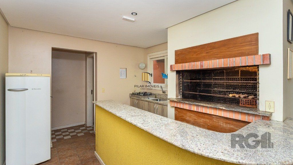 Casa em condomínio de 109m² - 3 dormitórios, 1 suíte e 1 vaga no bairro Teresópolis