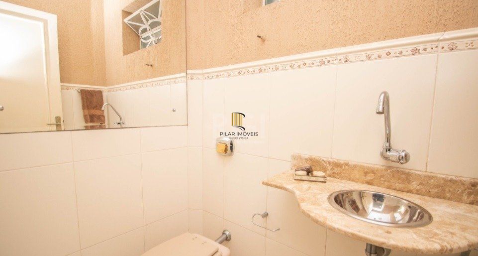 Casa para Venda - 169m², 3 dormitórios, sendo 1 suites, 4 vagas - Ipanema
