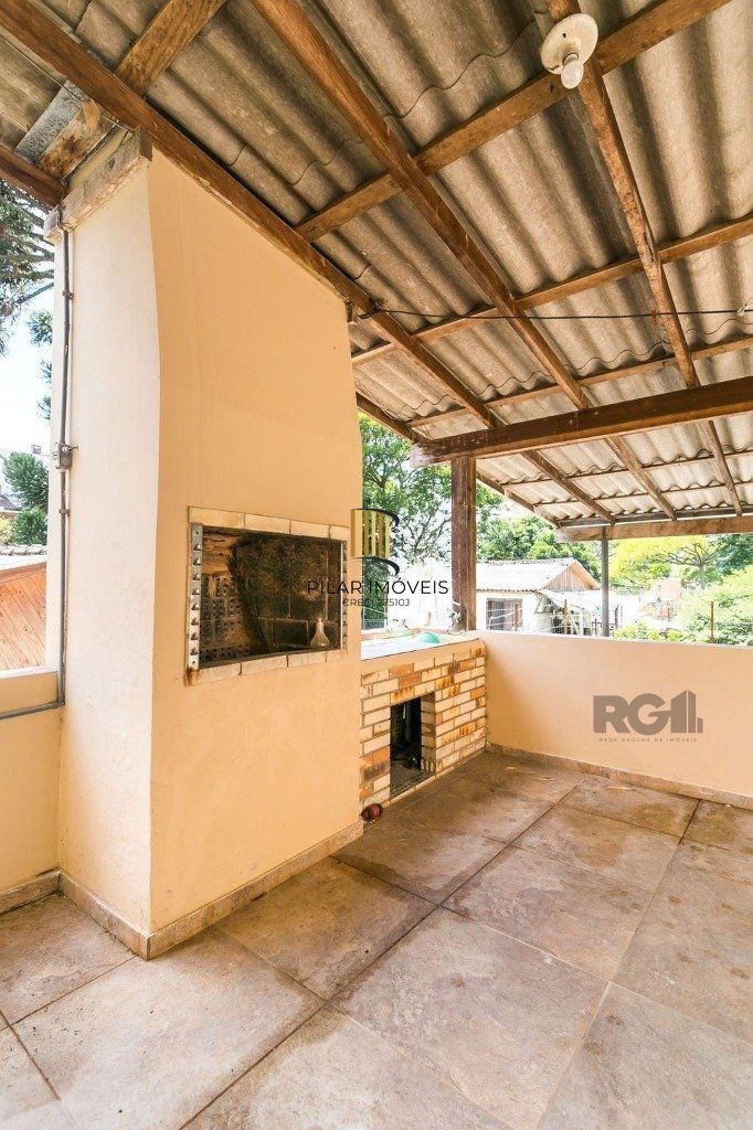 Casa 5 dormitórios no bairro Cristal