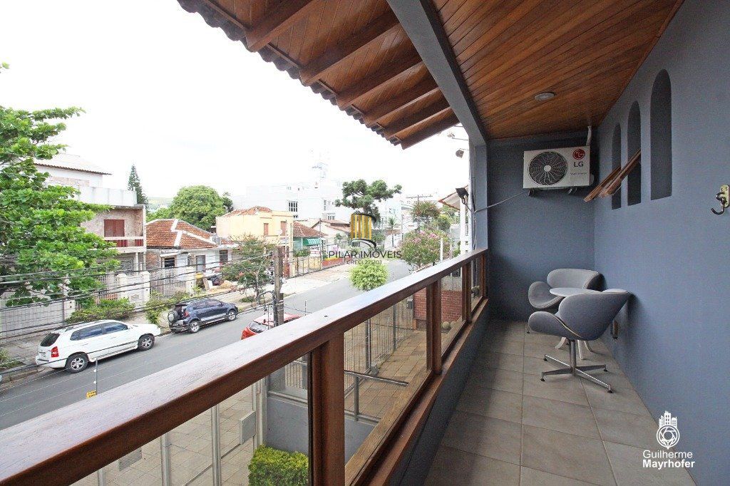 Casa para Venda - 151.36m², 3 dormitórios, sendo 1 suites, 2 vagas - Partenon