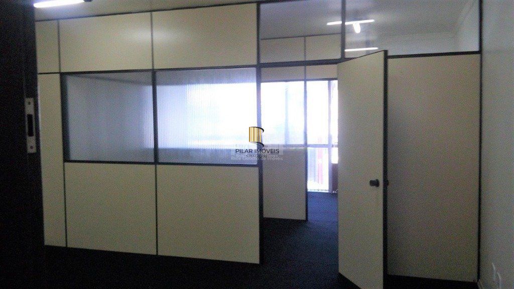 Sala comercial de 47m² - 1 sala e 1 banheiro no Passo da Areia