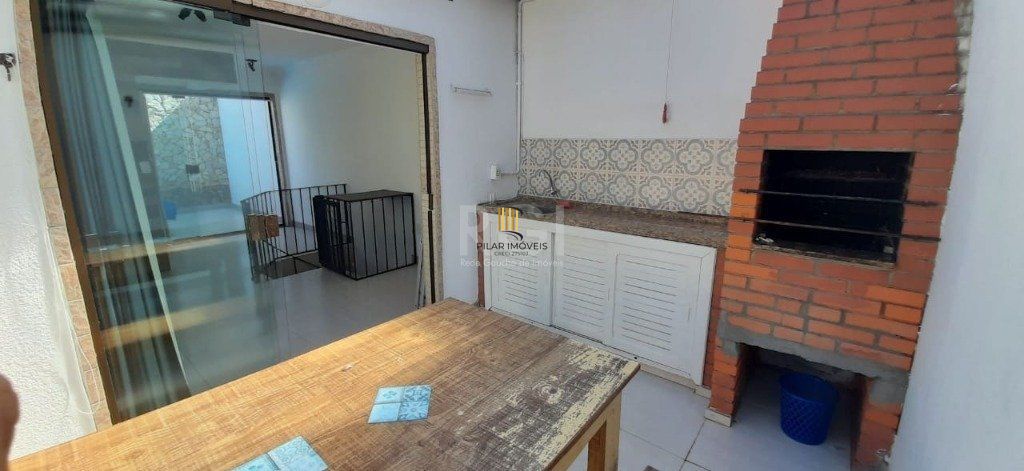 Cobertura 1 dormitório no bairro Nonoai