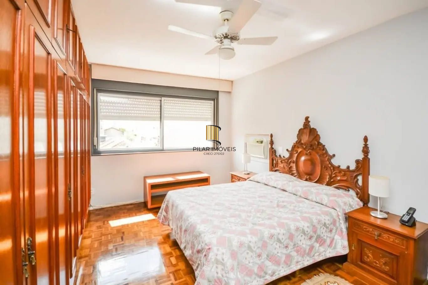 Apartamento com 3 dormitórios no bairro Menino Deus, Porto Aelgre