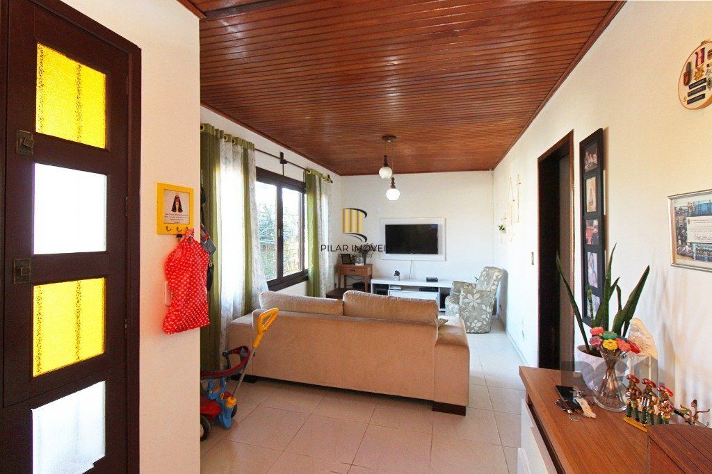 Casa 3 Dormitório(s) Bairro Ipanema