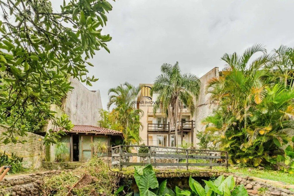 Casa com 3 dormitórios no bairro Jardim Isabel