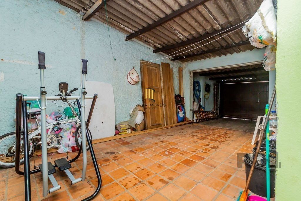 Casa 172m² - 3 dormitórios, 3 vagas no bairro Teresópolis
