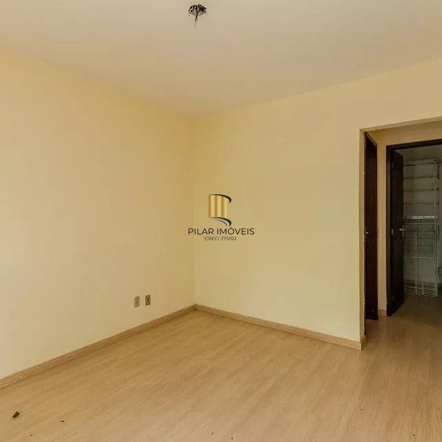 Casa à Venda na Rua da Gruta – 241,99m² – Próxima ao Hospital Divina Providência