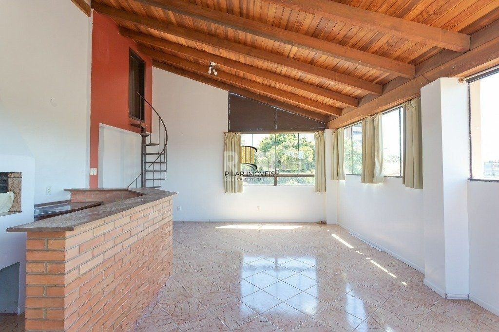 Cobertura para Venda - 118m², 3 dormitórios, 1 vaga - Nonoai