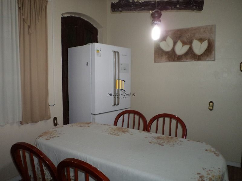 Casa 3 dormitórios no bairro Belém Novo