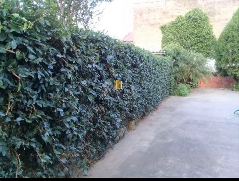 Casa de 67m², 2 dormitórios, 3 vagas no bairro Passo Da Areia