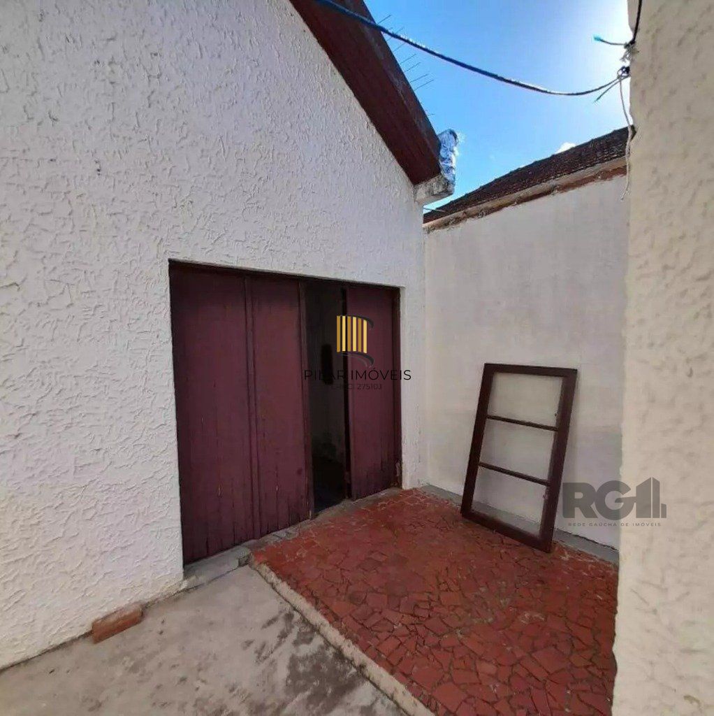 Casa 3 Dormitório(s) Bairro Teresópolis