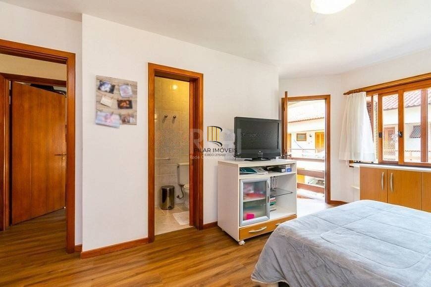 Casa Em Condomínio 224m², Bairro Tristeza