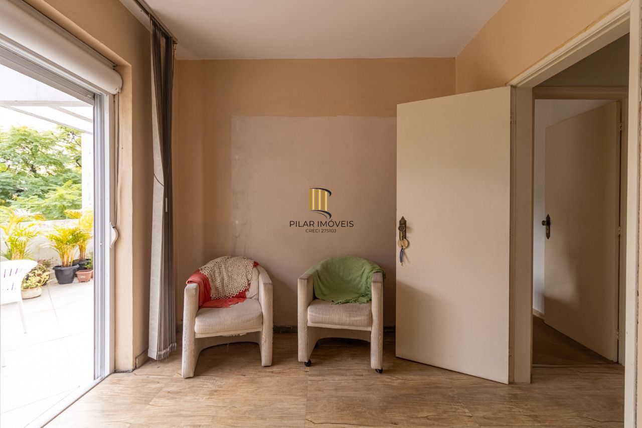 Cobertura à venda com 4 quartos 180 m²  rua Ramiro Barcelos no Bom Fim Porto Alegre