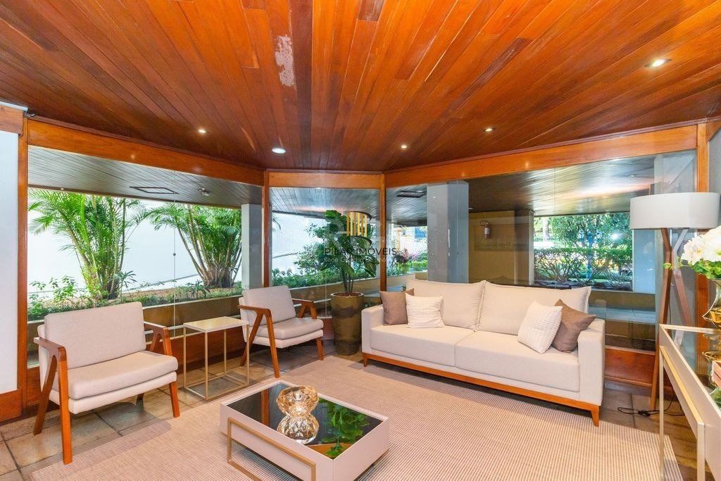 Apartamento de 106m², Bairro Mont Serrat