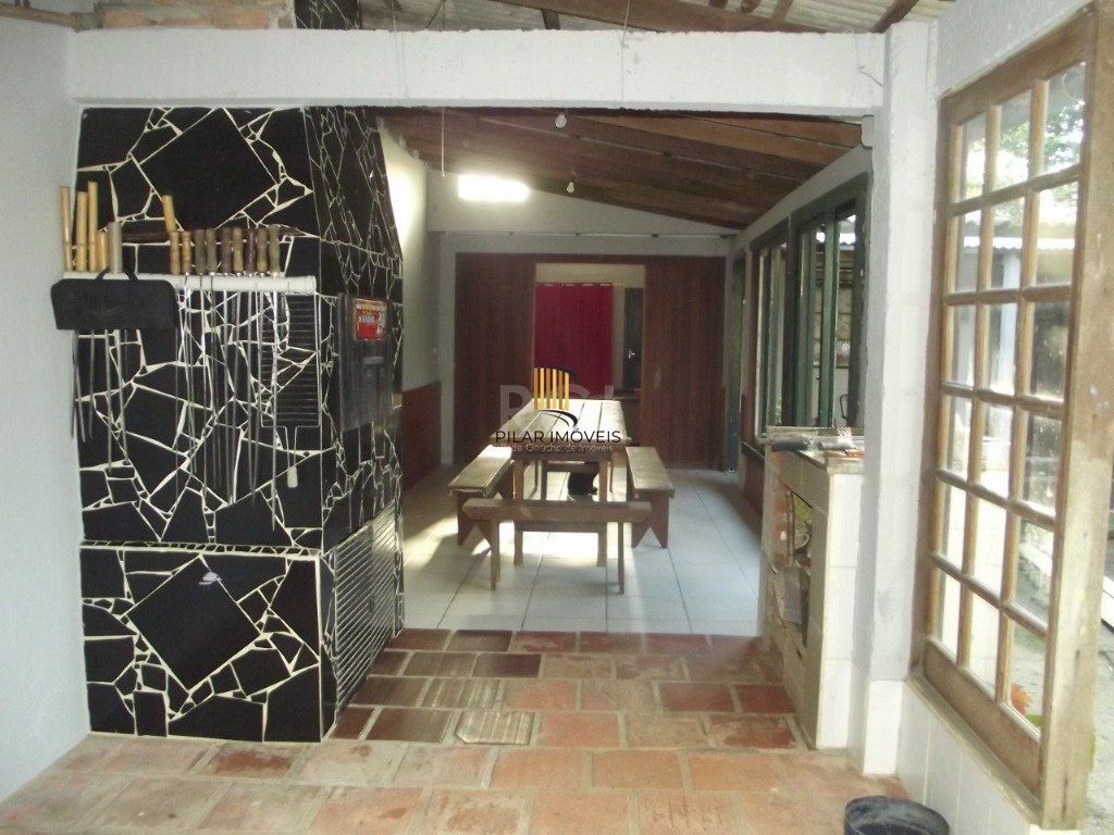 Casa para Venda - 150m², 3 dormitórios, Restinga