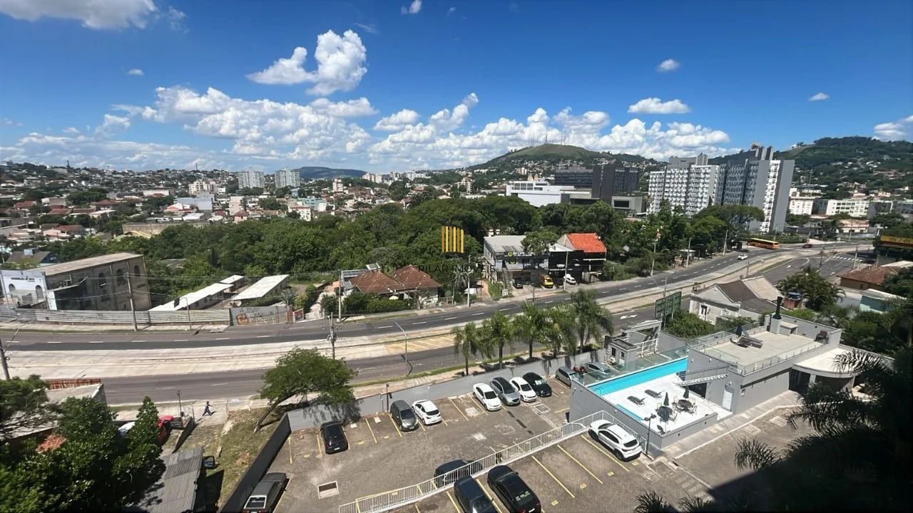 Apartamento de 3 dormitórios á venda no Bairro Teresópolis