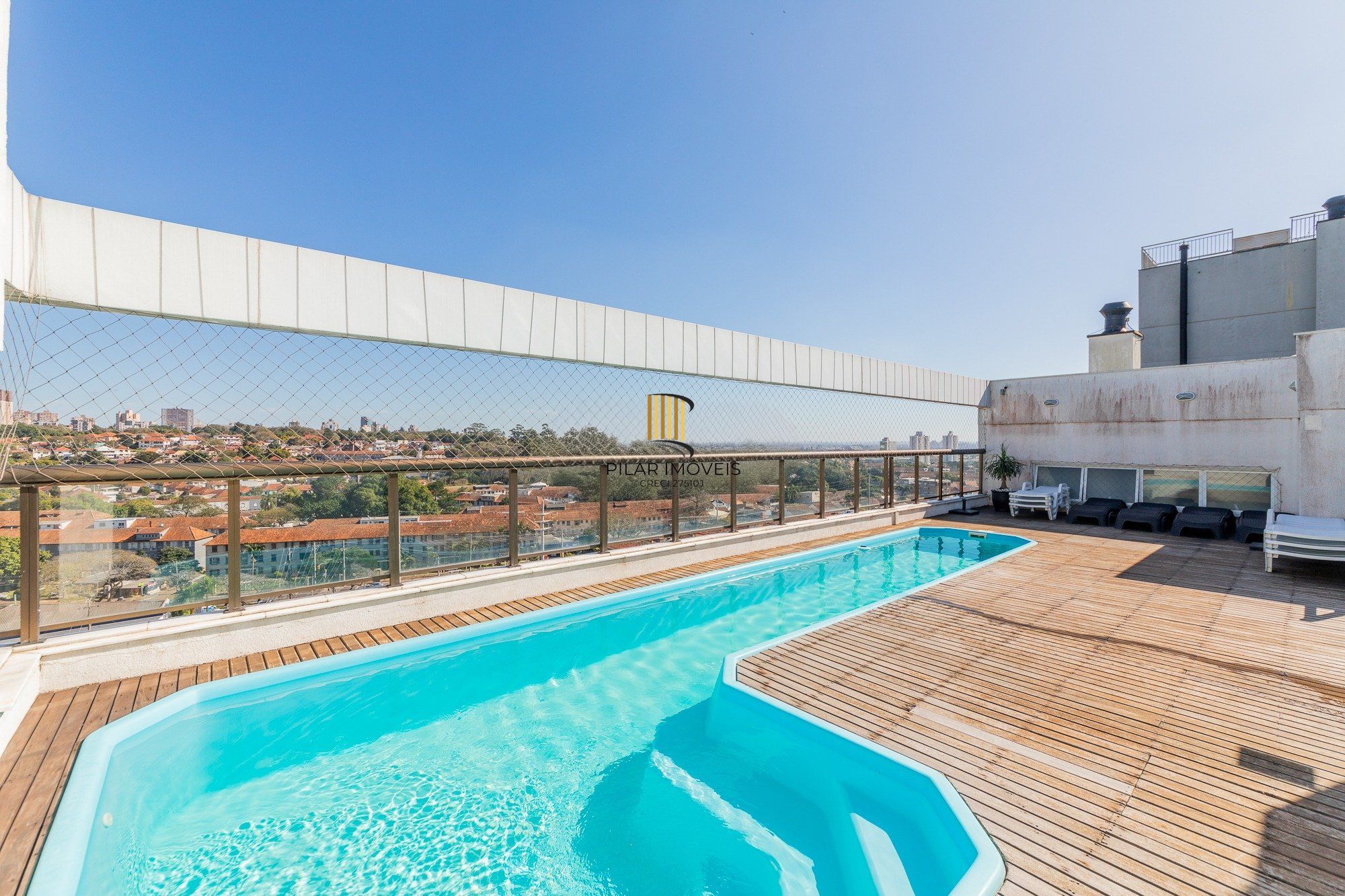 Apartamento com 3 quartos e 79m² à venda em Passo da Areia - Rua Bezerra De Menezes, Passo Da Areia, Porto Alegre