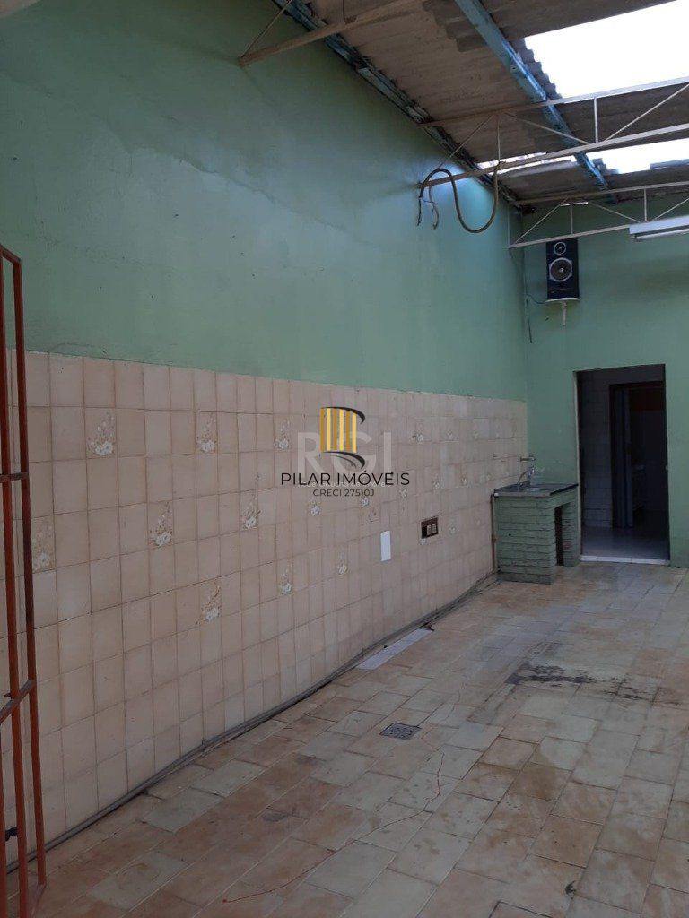 Pavilhão para Venda - 202m², 0 dormitórios, Santa Maria Goretti