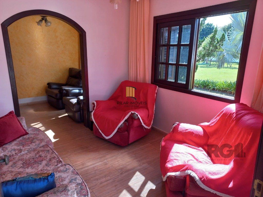 Casa 161m² - 2 dormitórios, 4 vagas no bairro Santo Onofre em Viamão