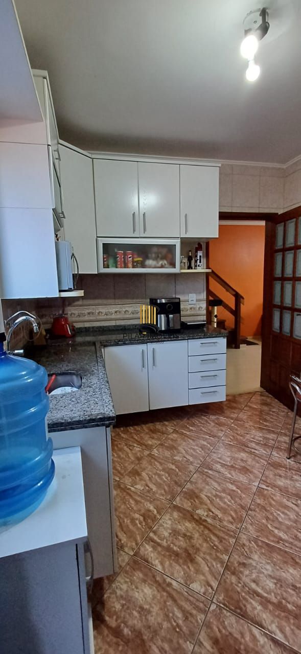 Bem localizada cobertura de 3 dormitórios