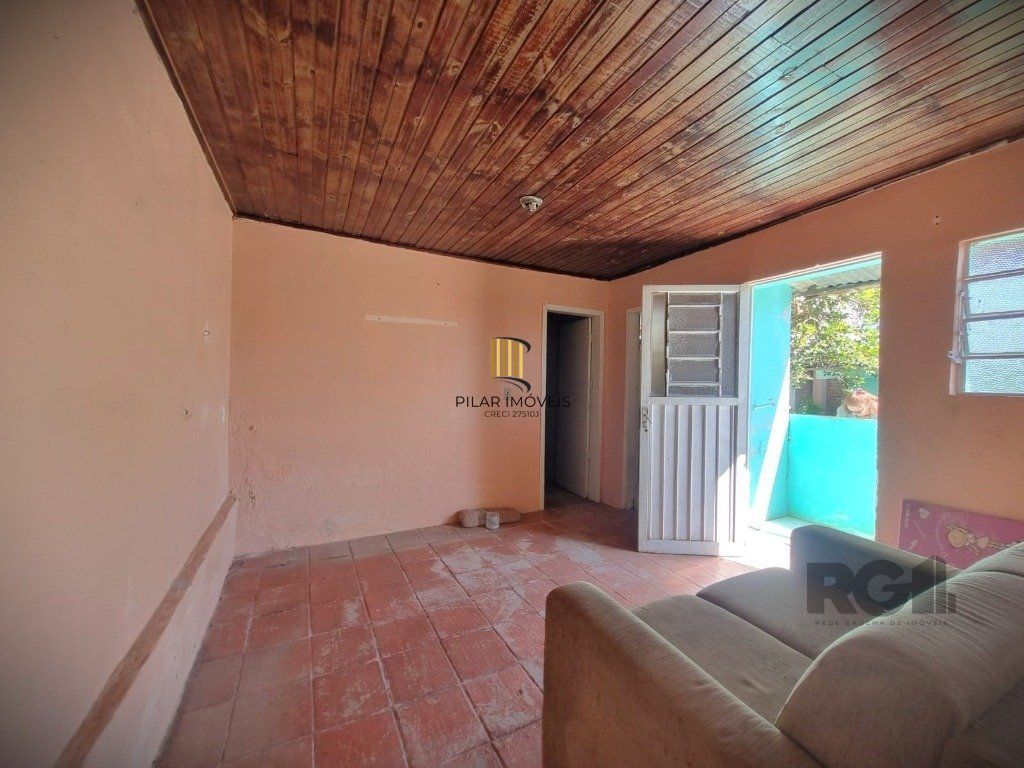 Casa 4 Dormitório(s) Bairro Nonoai
