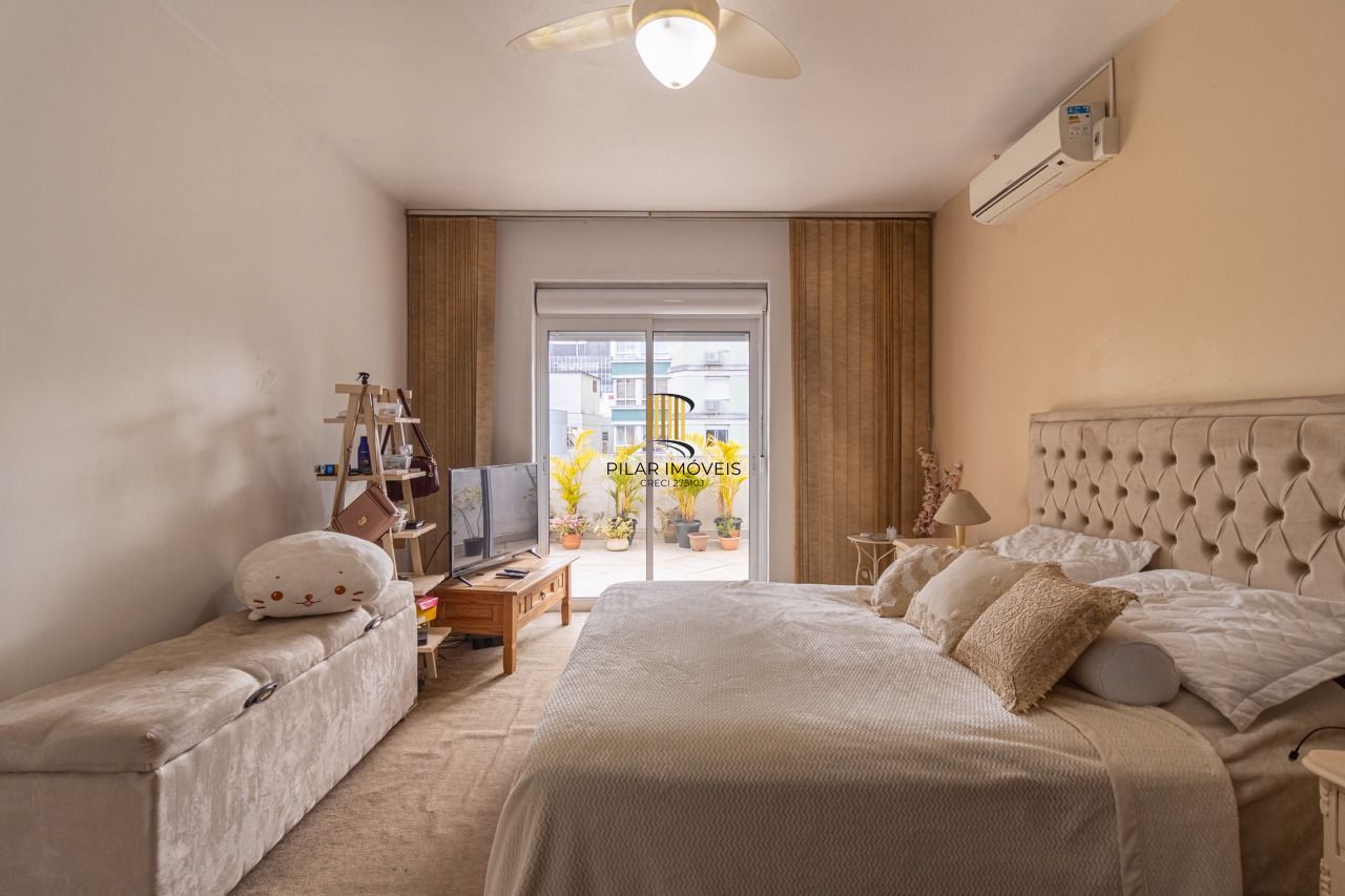 Cobertura à venda com 4 quartos 180 m²  rua Ramiro Barcelos no Bom Fim Porto Alegre