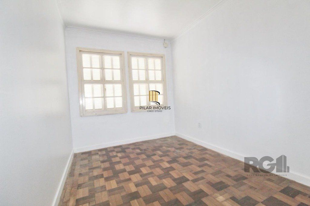 Casa 3 dormitórios no bairro Teresópolis