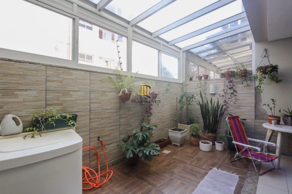 Casa de Condomínio 3 dormitórios no bairro Vila Ipiranga