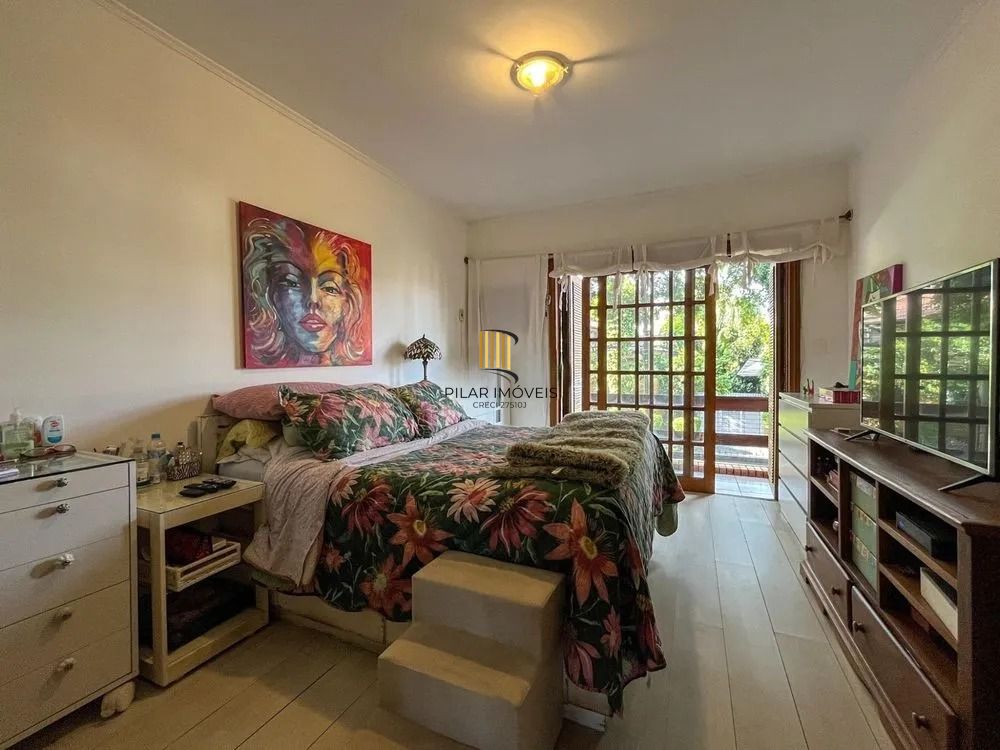 Casa para Venda - 176m², 3 dormitórios, sendo 1 suites, 4 vagas - Jardim Isabel