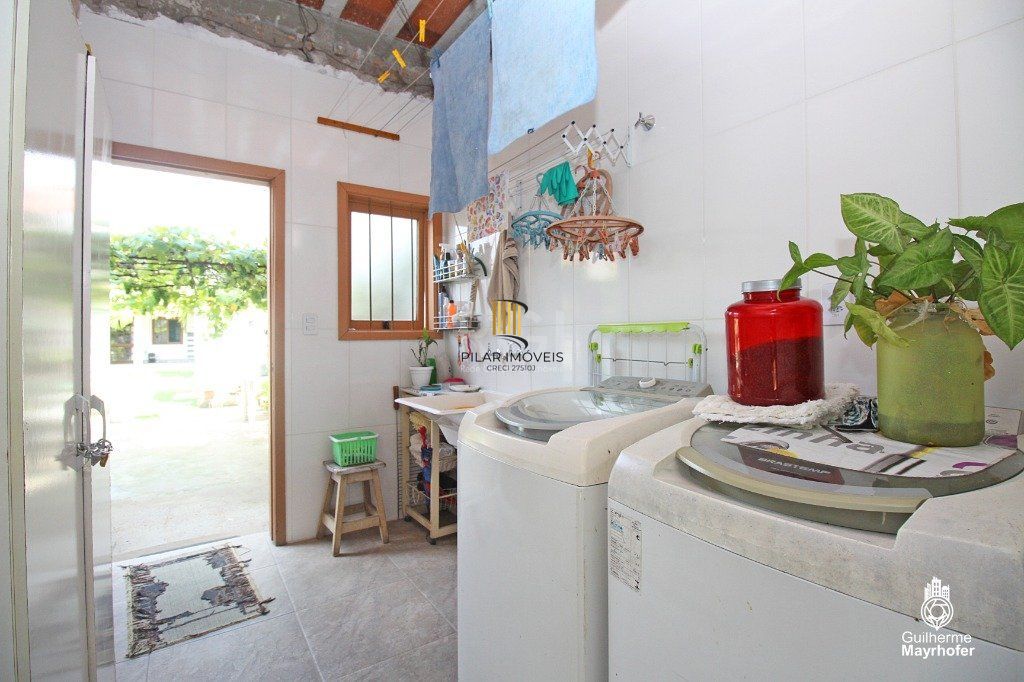 Casa para Venda - 354.24m², 3 dormitórios, sendo 1 suites, 3 vagas - Bom Jesus