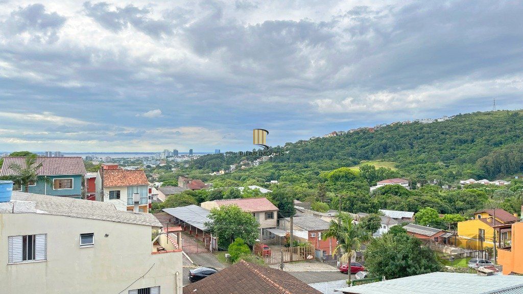 Casa 3 dormitórios no bairro Vila Nova