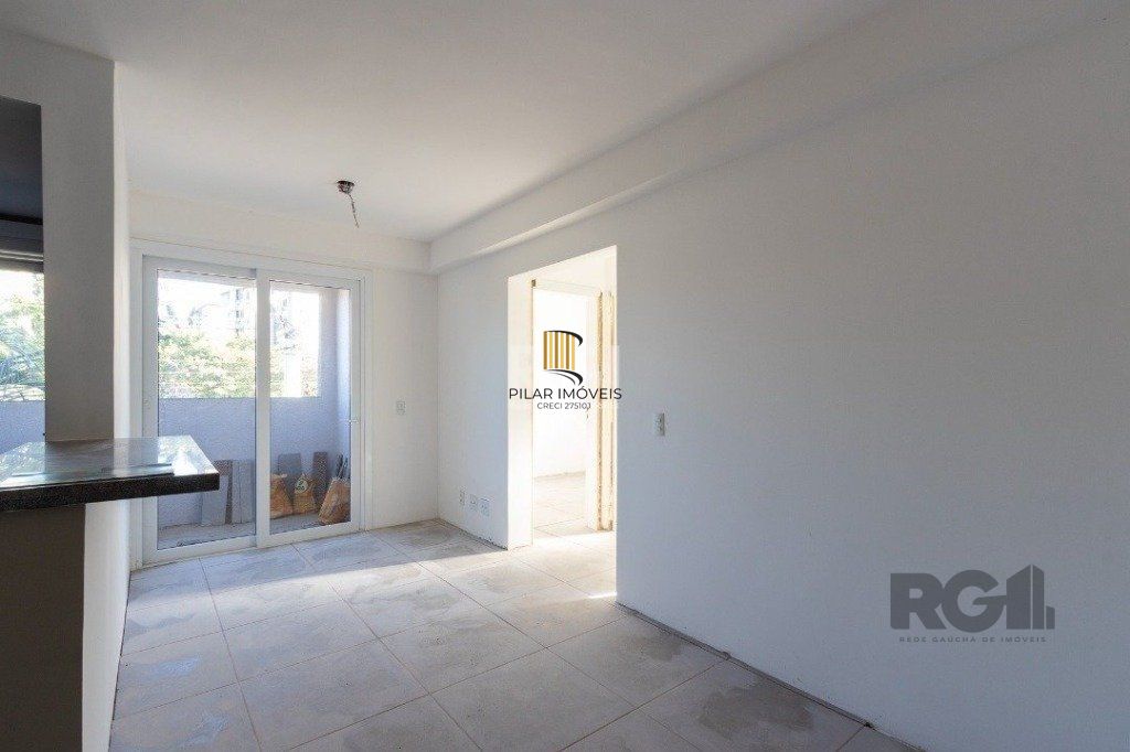 Apartamento 2 dormitórios no bairro Glória