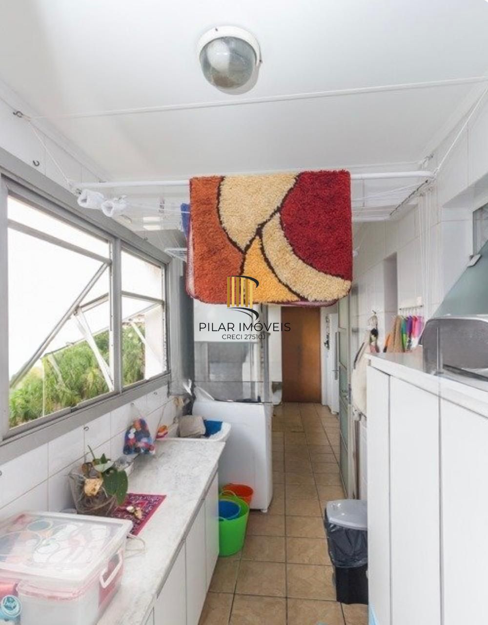 Apartamento 138m² 3 dormitórios no bairro Petrópolis