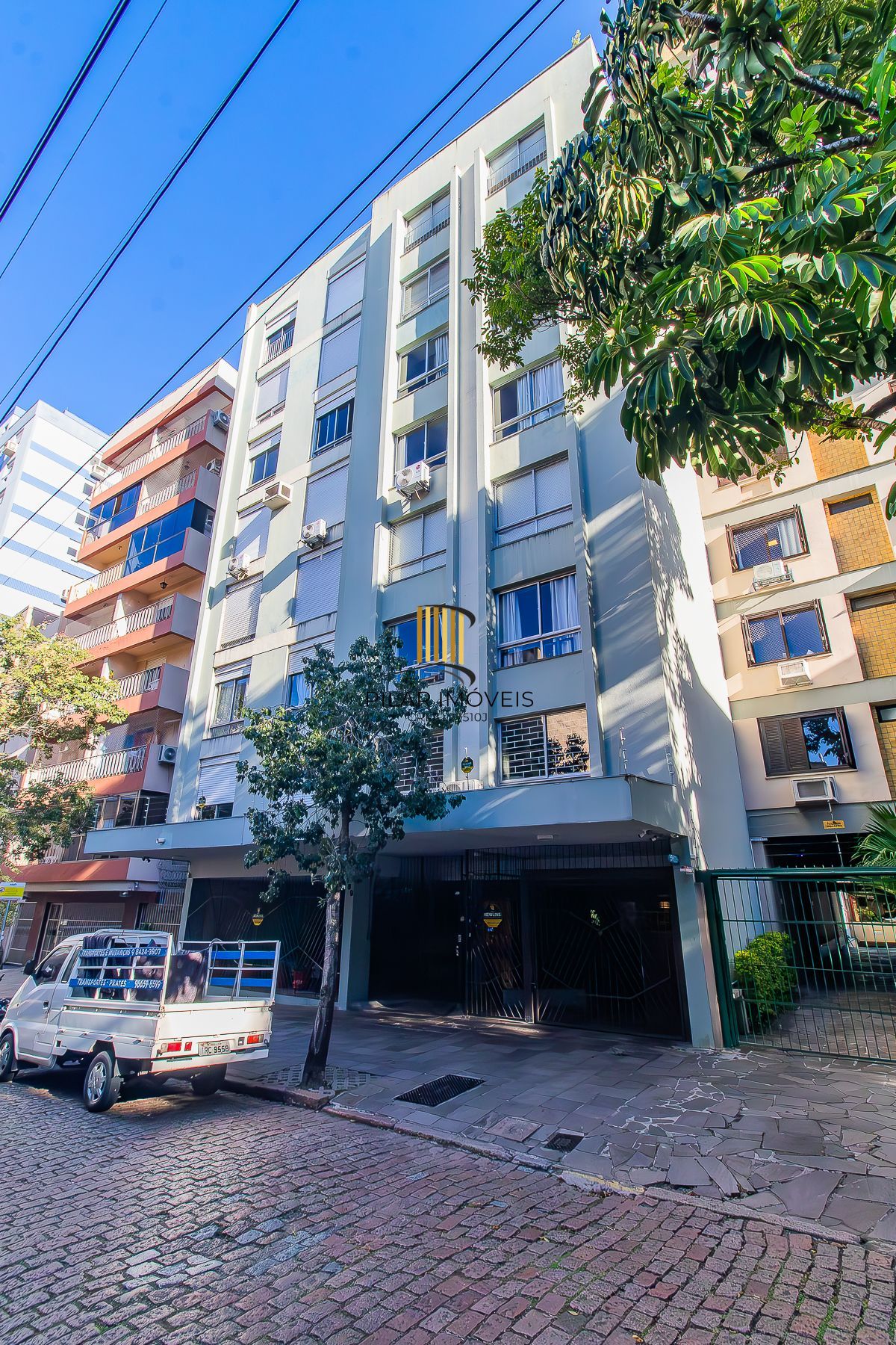 Apartamento para Venda - 103m², 3 dormitórios, sendo 1 suites, 1 vaga - Centro