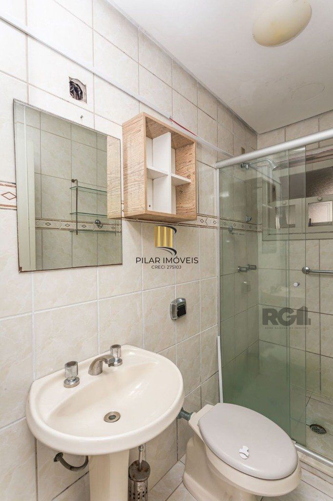 Excelente cobertura de 150m² 3 dormitórios com 3 banheiros.