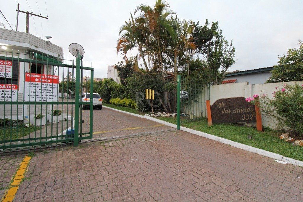 Casa Condominio para Venda - 186.76m², 3 dormitórios, sendo 1 suites, 2 vagas - Guarujá